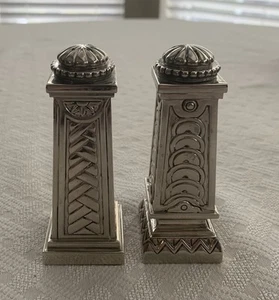 Godinger Silver Plate Salt & Pepper Shakers Lined Vintage Felt Bottom 4” VG+ - Picture 1 of 4