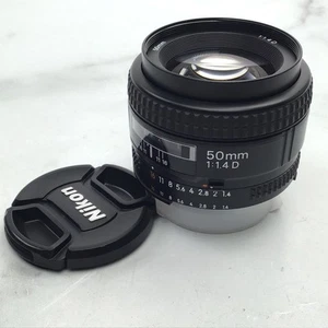 Nikon AF Nikkor 50mm f1.4 D Objektiv gebraucht gut - Bild 1 von 4
