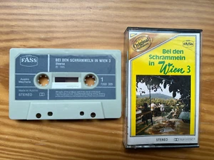 MC bei den Schrammeln in Wien 3 Fass austro lp no 2 - Picture 1 of 5
