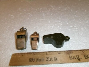 3 Vtg Whistles - Police Special - US J.G.B 1987 - The Acme Thunderer England - Picture 1 of 8