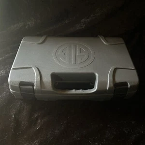 Sig Sauer OEM grauer leerer Hartschalenkoffer für Pistolenaufbewahrung. - Bild 1 von 6