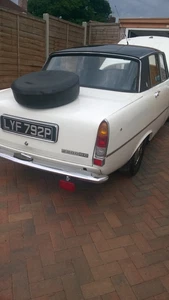 P6 Rover - Picture 1 of 6