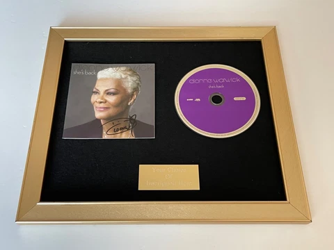 🎶💿SIGNED/AUTOGRAPHED DIONNE WARWICK - SHE’S BACK FRAMED CD PRESENTATION 🎶💿 Cover