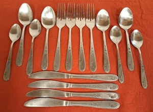 16 Pc Rogers Stainless PERFECT ROSE 4 Ea, Teaspoon Dinner Fork Knife Tablespoon - Picture 1 of 24