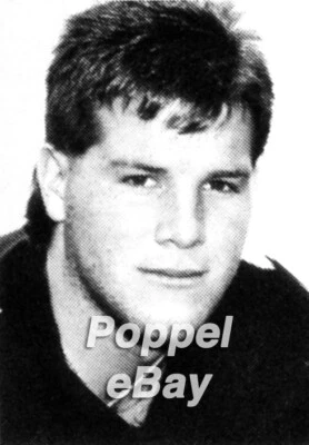 Anuario universitario BRETT FAVRE Salón de la Fama de Fútbol Salón de la Fama Packers Vikings Jets Foto 1 de 3