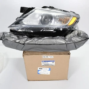 Genuine OEM FORD 2011-2015 MKX Headlamp Assy Driver Halogen BA1Z-13008-C - Bild 1 von 4