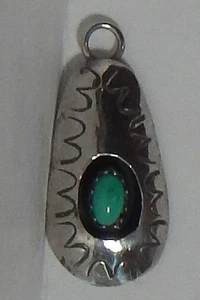 VINTAGE NATIVE AMER SHADOWBOX PENDANT TURQUOISE STAMPING STERLING SILVER - Picture 1 of 2