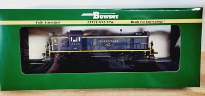 Chesapeake and Ohio Railroad ALCO RS-3 Diesel 5600 DCC Ready Bowser 25193 - Image 1 of 4