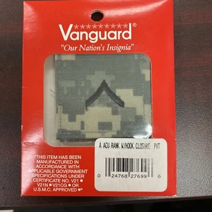 Vanguard Army ROTC Rango Acu con Cierre de Gancho: Privado PV 2 - Imagen 1 de 2