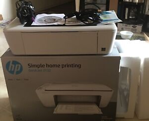 Impresora y escáner todo en uno HP Deskjet 2132 con caja