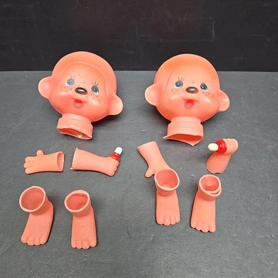 Lote de piezas de muñeca mono estilo monchhichi de colección cabezas manos pies conjunto de 2 manualidades Foto 1 de 4