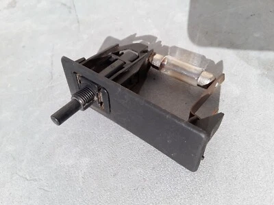 1982 Mercedes Benz W123 240D tampa do porta-malas interruptor de lâmpada de luz interior 2018200211 fabricante de equipamento original - Imagem 1 de 4