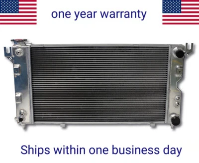 Radiator For 1996-2000 Dodge Chrysler Grand Voyager Town&Country Grand Caravan - Image 1 of 4