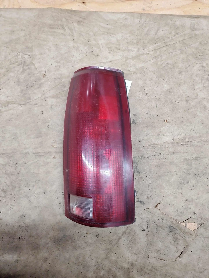 Luz trasera lámpara lente chevy pickup 1500 derecha 88 89 90 91 92 93 94 95 96 97 98 99 Foto 1 de 2