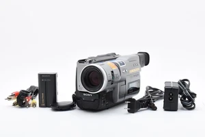 [NEAR MINT] Sony DCR-TRV110 Digital8 Video8 Handycam Camcorder From JAPAN - Picture 1 of 13