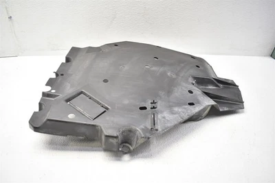 Protector protector del tanque de combustible trasero derecho Subaru WRX STI 2008-2014 08-14 Foto 1 de 4