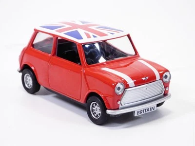 MINI COOPER classic rouge & drapeau anglais 1/36 - Bild 1 von 4