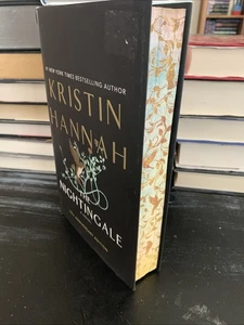 Nightingale Deluxe Edition : A Novel by Kristin Hannah (2025, Hardcover) 1st/1st - Bild 1 von 12