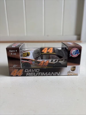 David Reutimann #44 UPS 1: 64 比例压铸 NASCAR 动作赛车收藏品 — 第 1/4 张图片