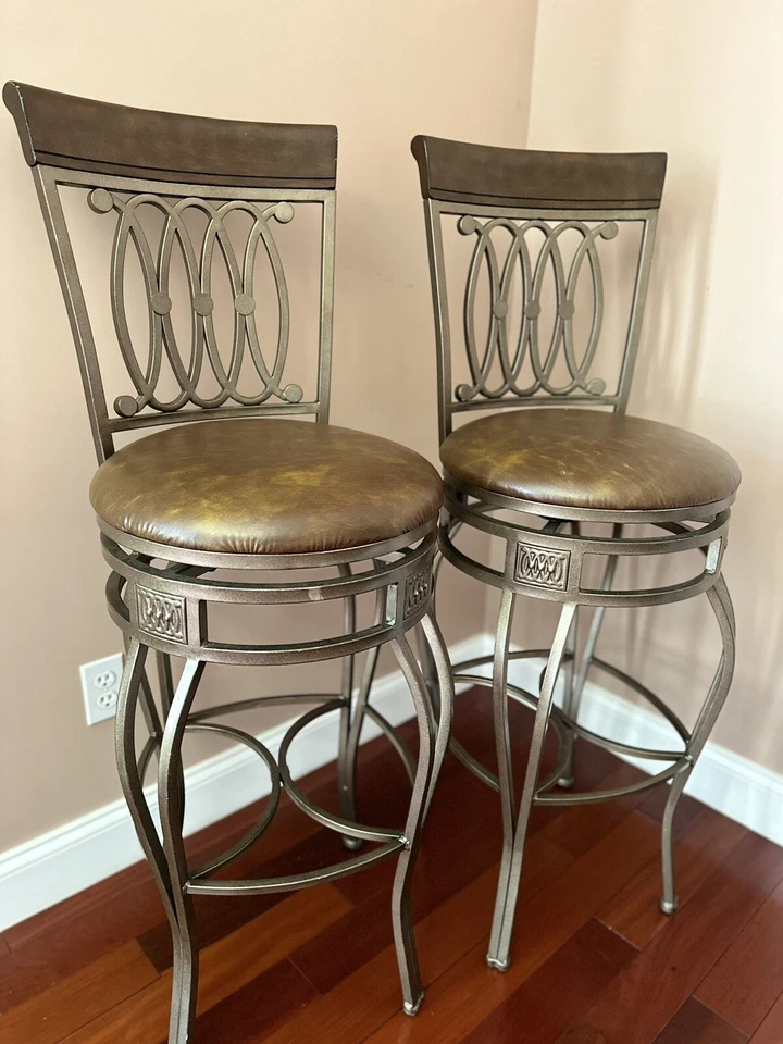 juego taburetes de bar hierro forjado Foto 1 de 1