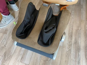 Brown iJoy Human Touch Ottoman 3.0 Robotic Calf & Foot Massage Massager - Picture 1 of 6