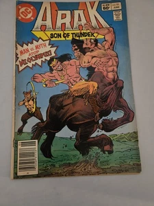 Arak Son of Thunder #10 (DC Comics, 1982) Edad de Bronce | Envío combinado B&B - Imagen 1 de 1