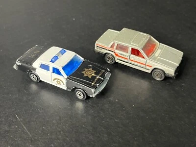 (2) LOTE DE COCHES MAJORETTE VOLVO 760 GTE #230 / CHEVY IMPALA #240  Foto 1 de 4