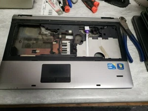 HP PROBOOK 6450B 14" untere Handauflage komplette Gehäusebaugruppe 613330-001 kostenloser Versand - Bild 1 von 17