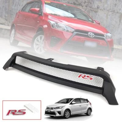 前格栅网格黑色带 RS 徽章适用于丰田 Yaris XP150 2014 - 2017 Hatchback — 第 1/4 张图片
