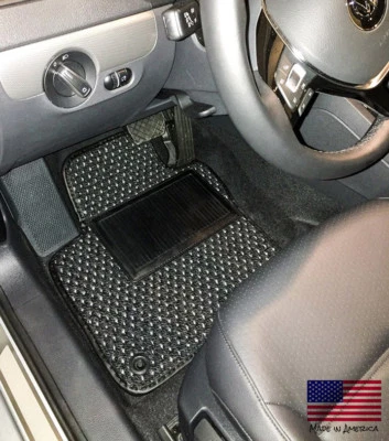 Juego de 2 alfombrillas CocoMats personalizadas para coche Volkswagen Golf MK 4 1997-2003 Foto 1 de 4