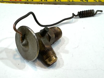 Mercerdes 59-71 W111,W112,110 Under dash KUHLMEISTER AC unit rear sensor 1 Valve - Image 1 of 4