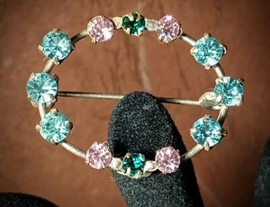 Vintage Krappenfassung "Österreich" Strass Kranz Brosche - Bild 1 von 4