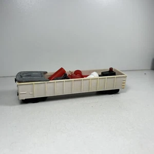 HO Scale Custom Gondola Car w/ Scrap Load White Model Freight Train Car AH3 - Picture 1 of 10