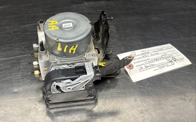 Bomba ABS Dodge Dart 2014-2016 Foto 1 de 4