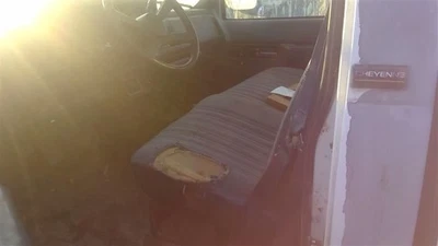 Speedometer With Tachometer Cluster Fits 92-93 BLAZER/JIMMY (full size) 1855568 - Image 1 of 4