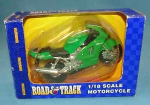 NEW = 31026 Kawasaki Ninja ZX-12 Motorcycle Green Road Track Maisto 1/18 Diecast - Picture 1 of 10