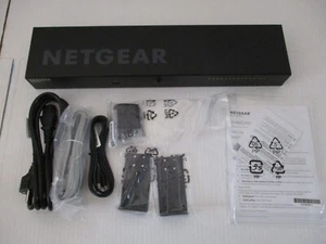 Netgear AV Line M4250 Rackmount 2.5G Managed Switch 12xLan 2xSFP+ MSM4214X-100EU - Bild 1 von 16