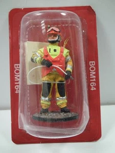 Del Prado BOM164 - 1:32 Fireman Figure Wildland Dress, Marseille, France 2012 - Picture 1 of 1