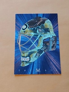 2001-02 Be A Player Between The Pipes The Mask #24 Roman Cechmanek Philadelphia