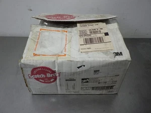 50 ¡NUEVO! Disco de cambio rápido 3M Scotch-Brite 4-1/2" TN A CRS 24244 - Imagen 1 de 3