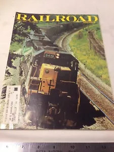 Revista de ferrocarril vintage abril de 1974 - Imagen 1 de 4