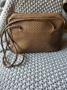 Bolso de Hombro Cartera Vintage TALBOTS Cuero Tejido Marrón Camel ¡Precioso!! - Imagen 1 de 16