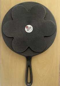Neu NORPRO Gusseisen Aebleskiver Pfanne - 7 Brunnen Schwedischer Pfannkuchen/Poffertjes Maschine - Bild 1 von 10