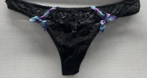 B Intimates Black Lace Thong Panty Sz Medium Pastel Plaid Ribbon Bows Vtg 00’s - Picture 1 of 9