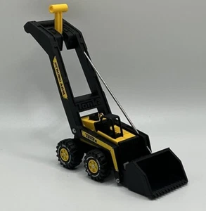 TONKA STRONG ARM LOADER "HASBRO" CHRISTMAS TREE ORNAMENT HALLMARK KEEPSAKE - Picture 1 of 12