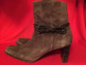 ETIENNE AIGNER Boots Shoes Rawhide Leather Tie High Heels Zip Womens Suede Sz 10 - Picture 1 of 10