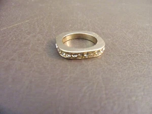 Gold Tone Fashion Band With White Stones Size 5 - Picture 1 of 4