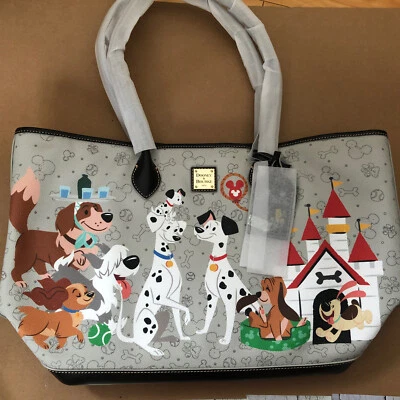 Bolsa Tote Dooney and Bourke Disney Dogs Dalmácia NOVA “I Love My Disney Dog” - Imagem 1 de 2