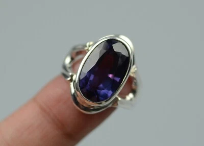 Oval Cut 4 Carat Rare Alexandrite Women Ring Sterling Silver 925 Handmade Ring — 第 1/4 张图片
