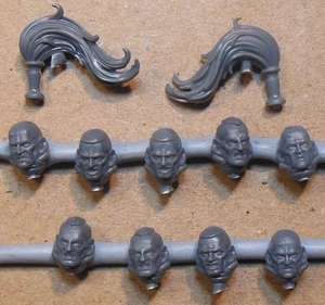 Adeptus Custodes - Allarus Custodians - Head Plumes (a) Bitz Bits Warhammer 40K - Picture 1 of 1